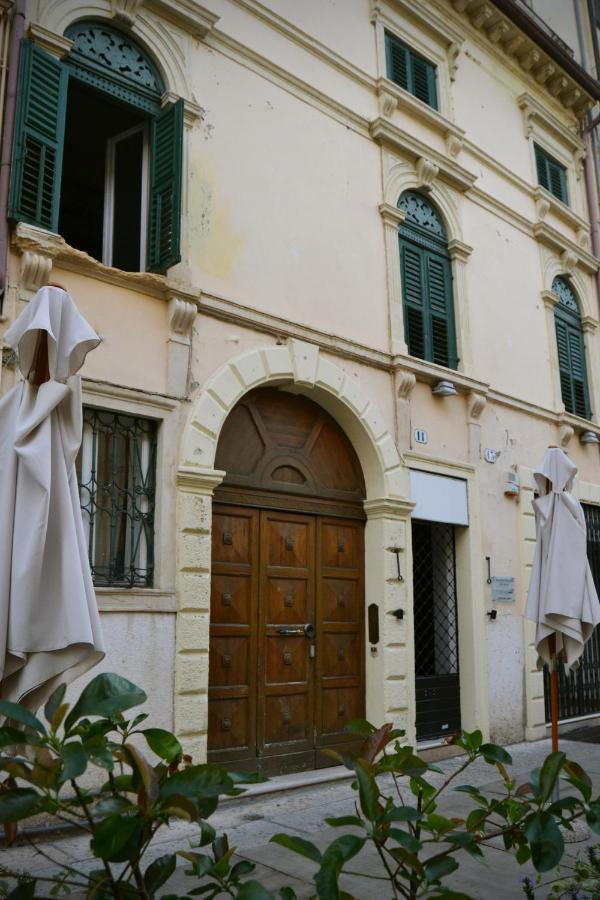 Gabrielli Rooms Et Apartments Sant Antonio Alloggio 4 M0230914084 Werona Zewnętrze zdjęcie