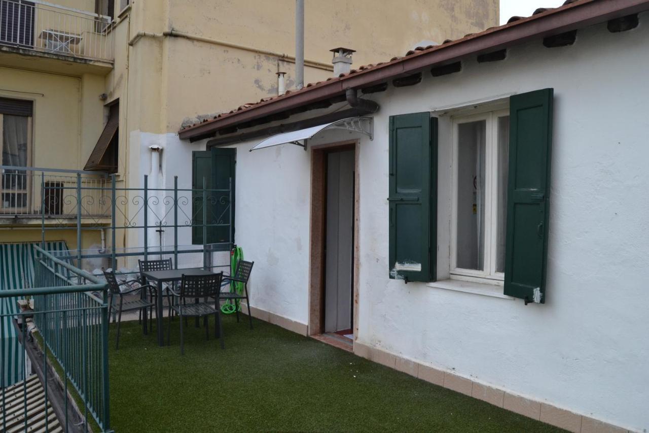 Gabrielli Rooms Et Apartments Sant Antonio Alloggio 4 M0230914084 Werona Zewnętrze zdjęcie