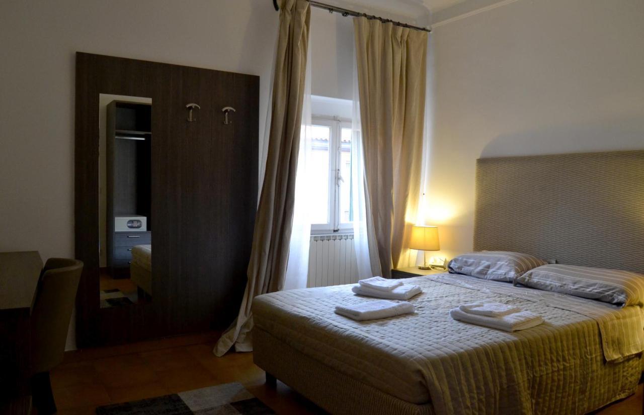 Gabrielli Rooms Et Apartments Sant Antonio Alloggio 4 M0230914084 Werona Zewnętrze zdjęcie
