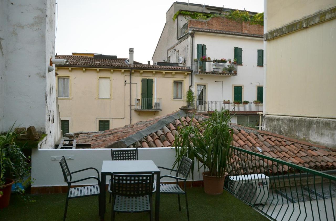 Gabrielli Rooms Et Apartments Sant Antonio Alloggio 4 M0230914084 Werona Zewnętrze zdjęcie